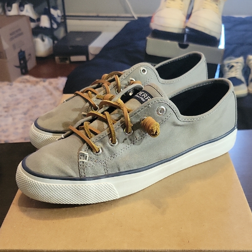Sperry Women's Seacoast Sneakers - Gray and Brown Womens 8 Mens 6.5 EUC - Picture 2 of 10